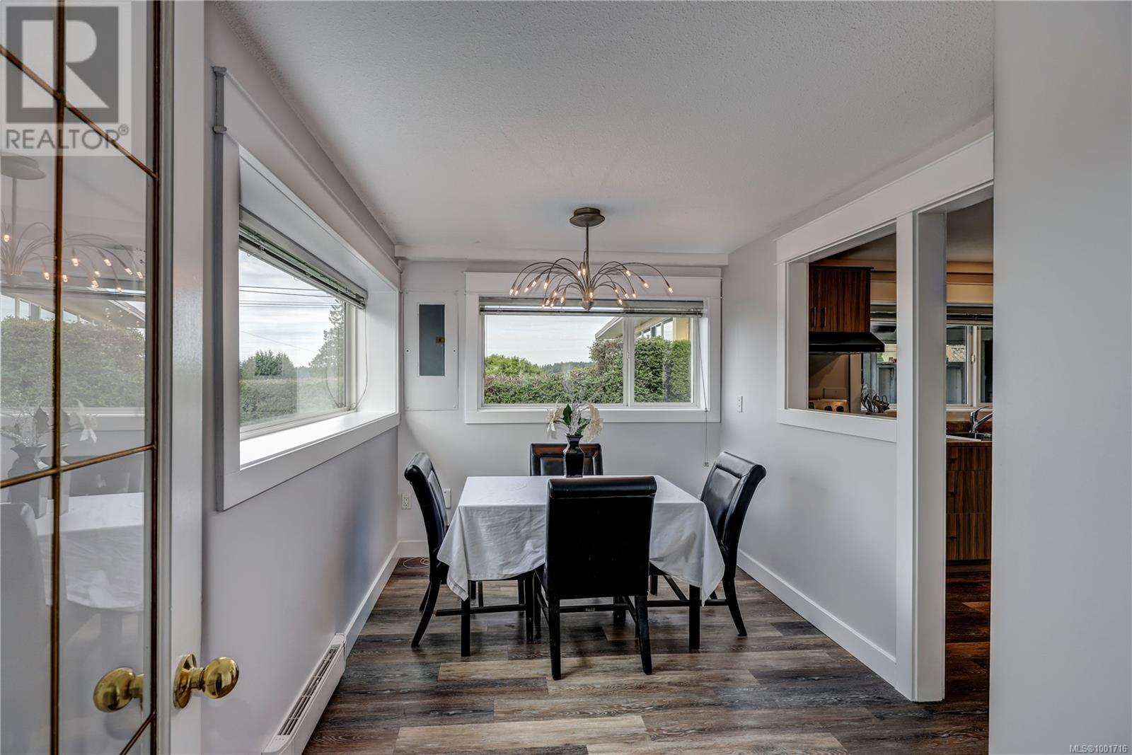 Photo 25 of 985 Malaspina Cres, Nanaimo BC