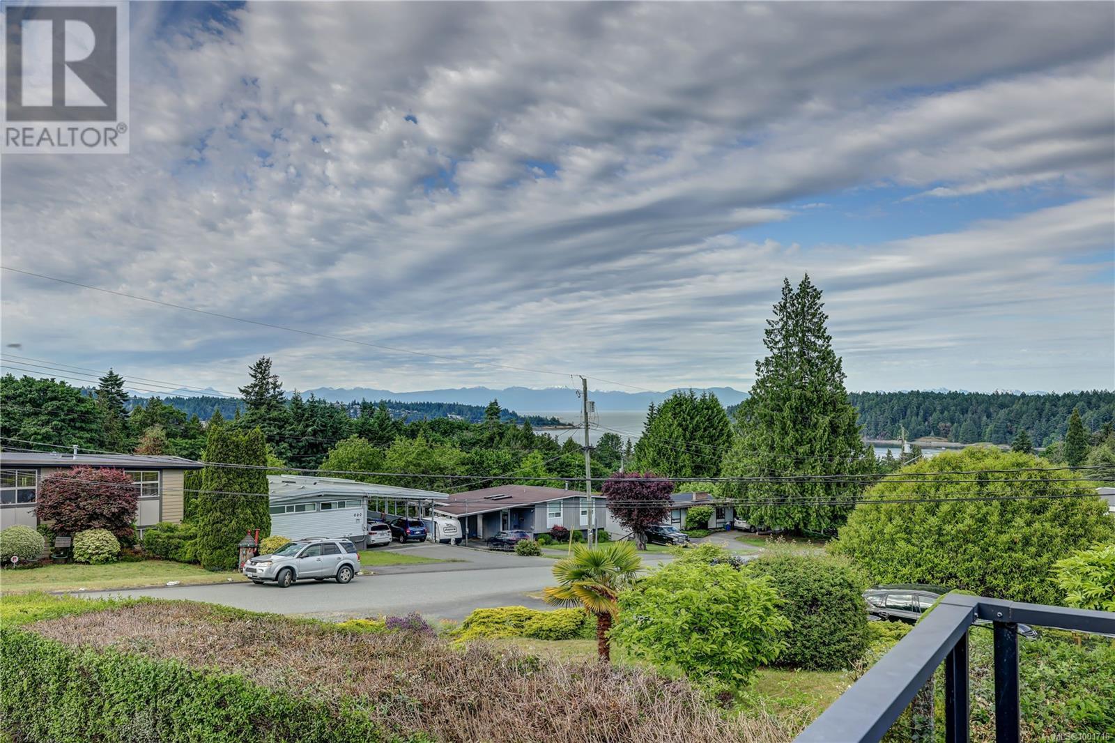 Photo 36 of 985 Malaspina Cres, Nanaimo BC
