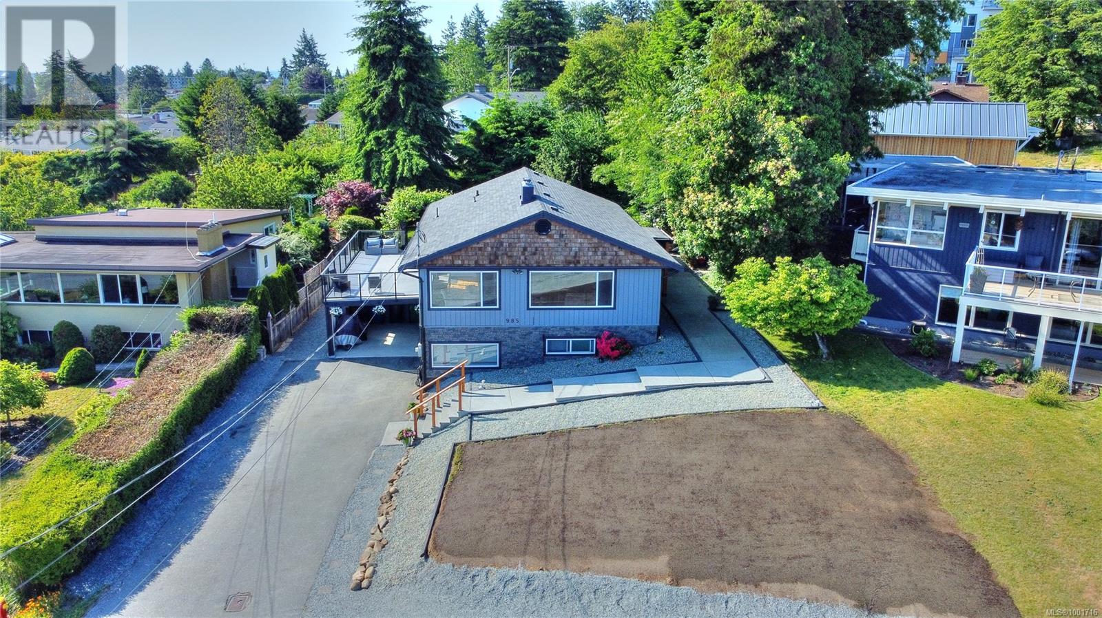 Photo 51 of 985 Malaspina Cres, Nanaimo BC