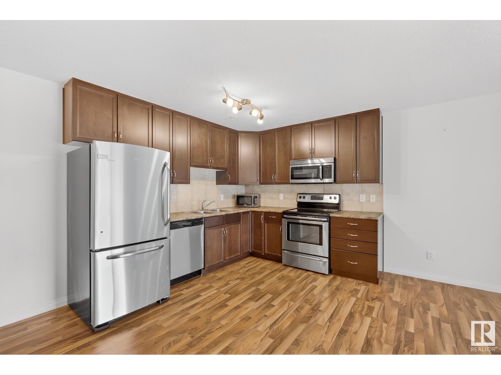 Photo 26 of 216 1204 156 St Nw, Edmonton AB