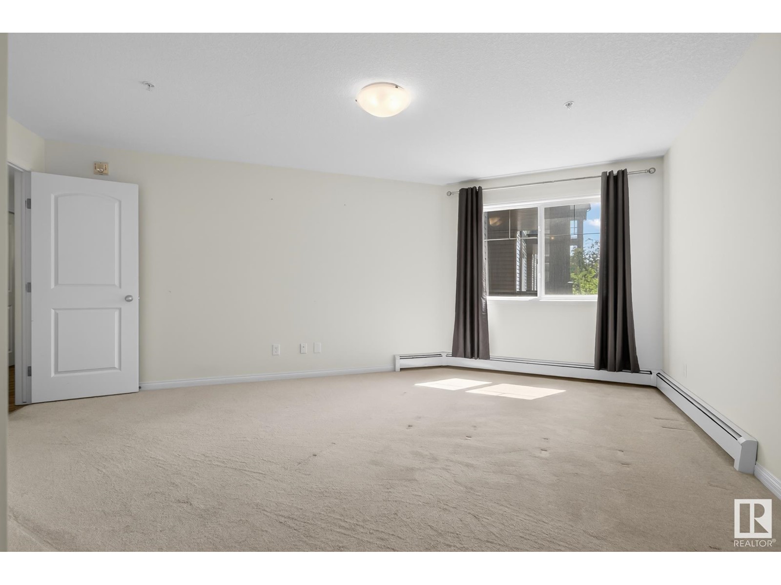 Photo 40 of 216 1204 156 St Nw, Edmonton AB