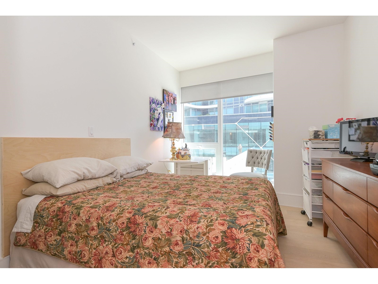 506 1500 MARTIN STREET, White Rock