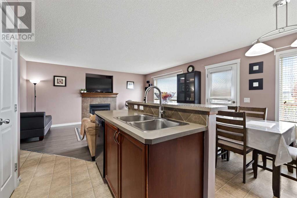 Single Family House for Sale in  Saddlefield Place NE Saddle Ridge Calgary 