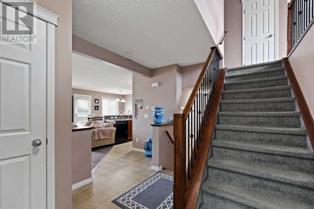 Single Family House for Sale in  Saddlefield Place NE Saddle Ridge Calgary 