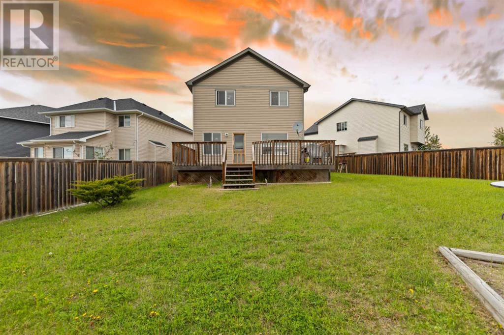 Single Family House for Sale in  Saddlefield Place NE Saddle Ridge Calgary 
