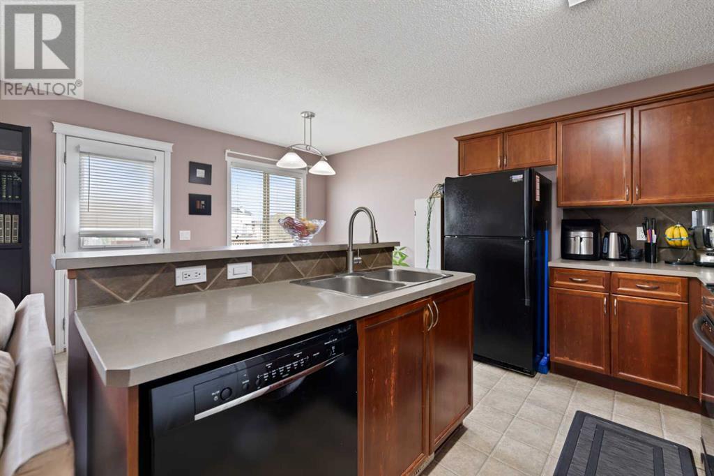 Single Family House for Sale in  Saddlefield Place NE Saddle Ridge Calgary 