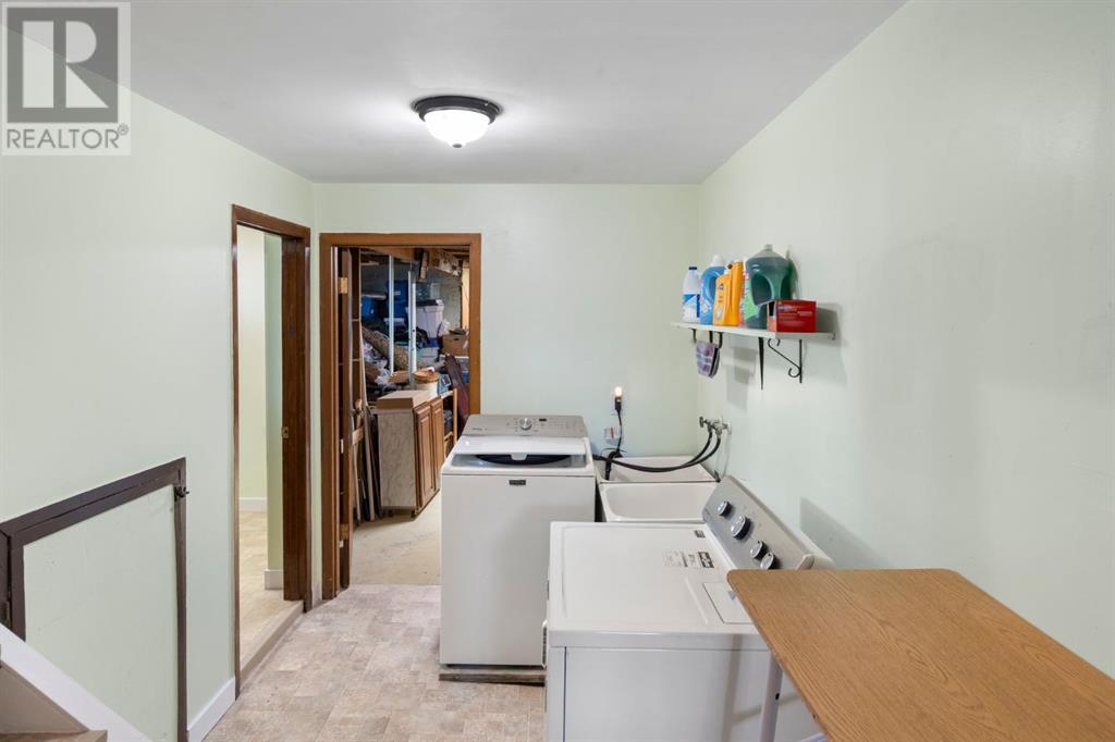 Single Family House for Sale in   Street SW Glenbrook Calgary 