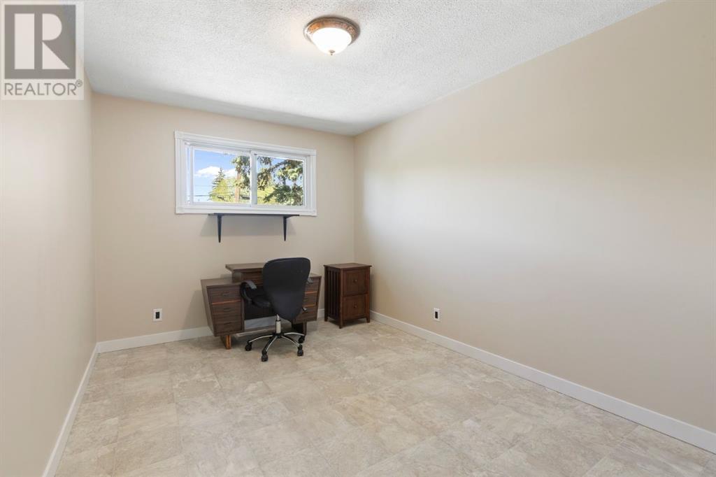 Single Family House for Sale in   Street SW Glenbrook Calgary 