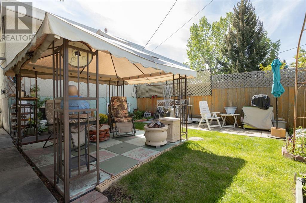 Single Family House for Sale in   Street SW Glenbrook Calgary 