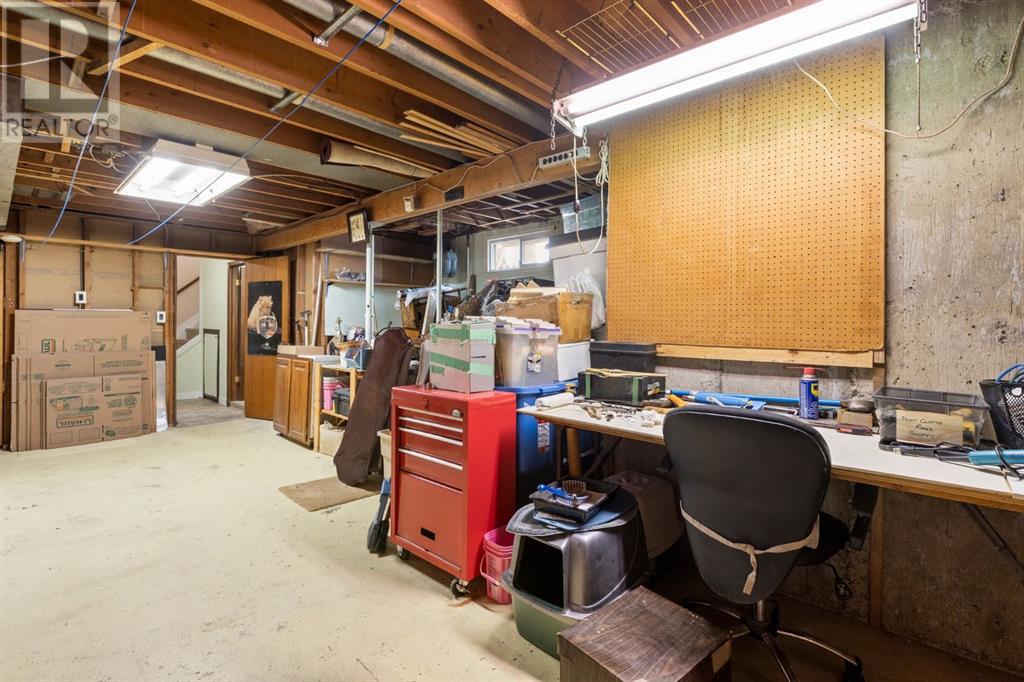 Single Family House for Sale in   Street SW Glenbrook Calgary 