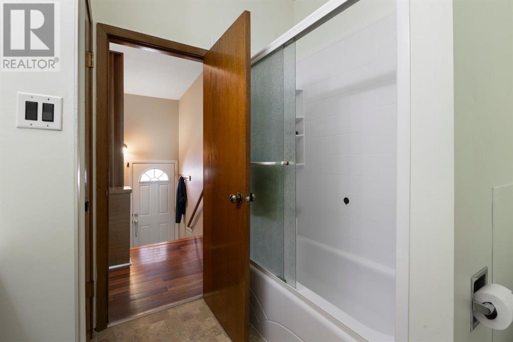 Single Family House for Sale in   Street SW Glenbrook Calgary 