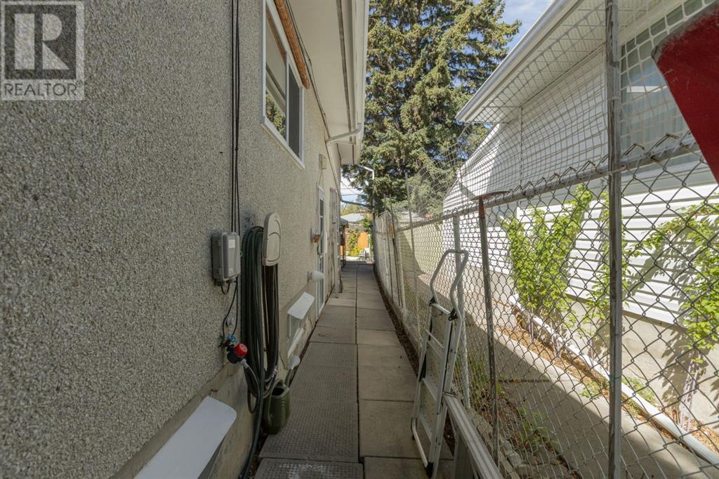 Single Family House for Sale in   Street SW Glenbrook Calgary 