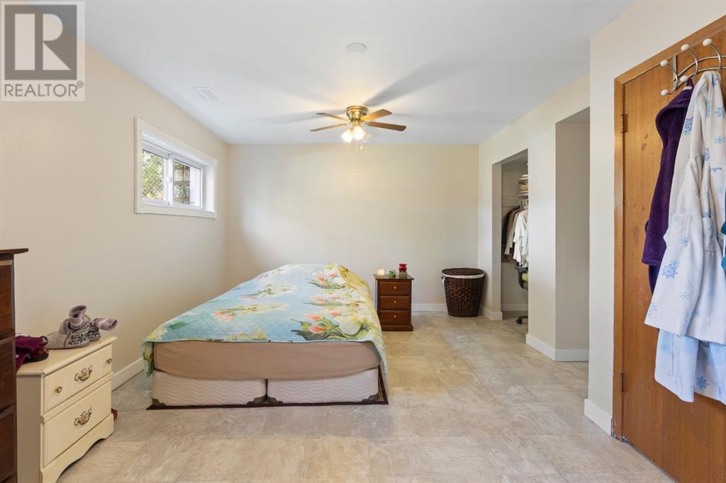 Single Family House for Sale in   Street SW Glenbrook Calgary 