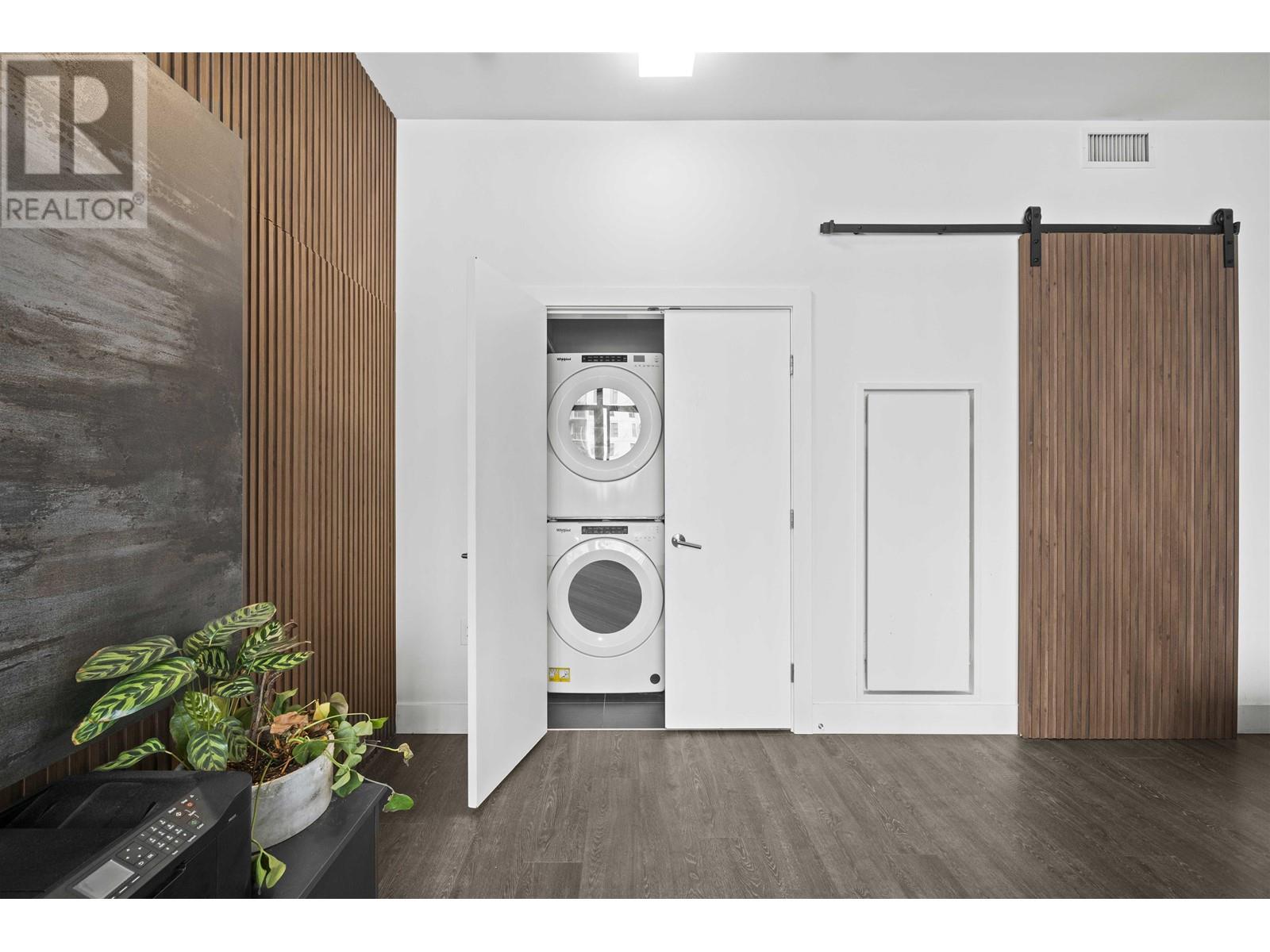 504 3438 SAWMILL CRESCENT, Vancouver real estate listing R3010564