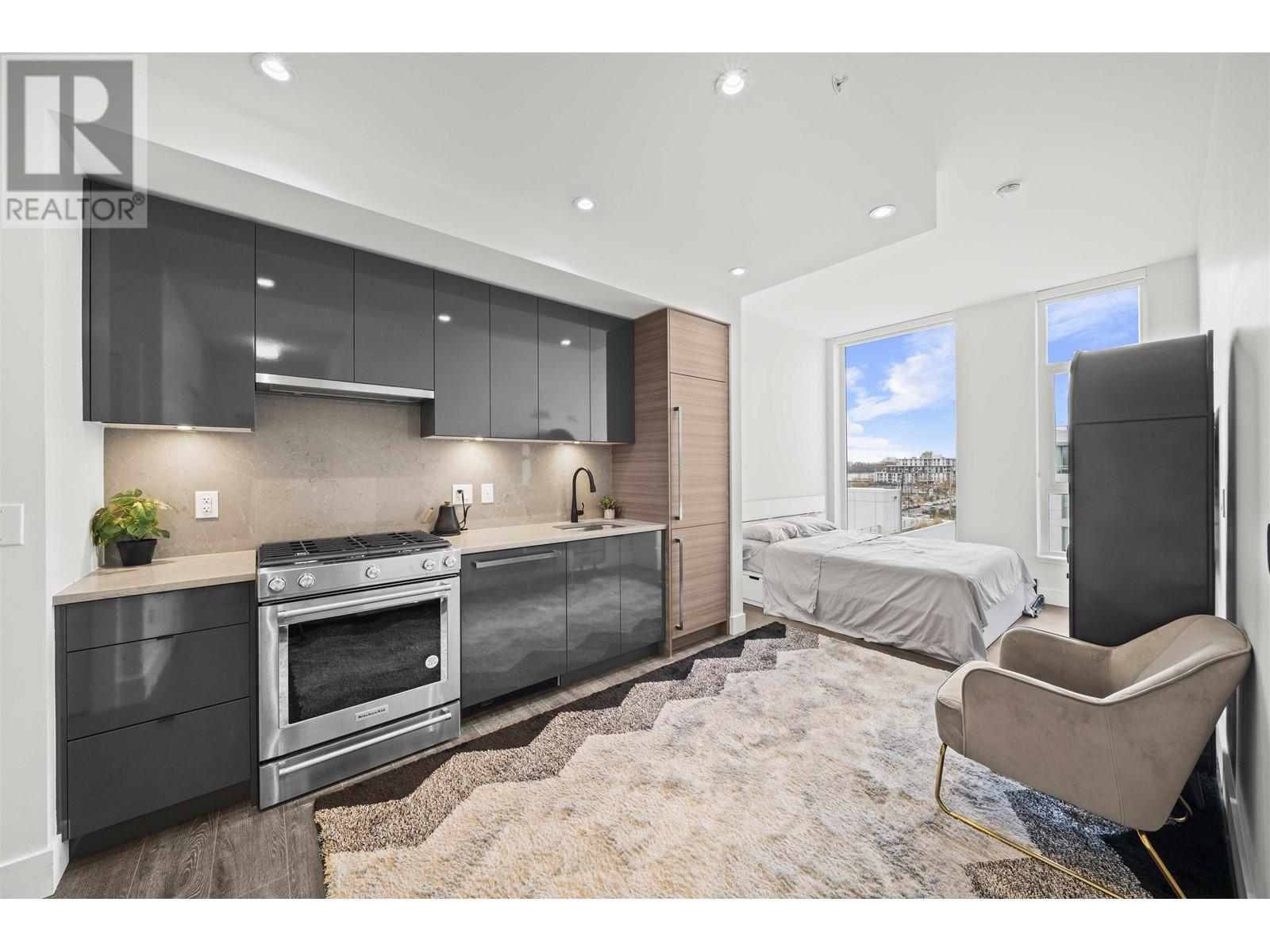 504 3438 SAWMILL CRESCENT, Vancouver real estate listing R3010564