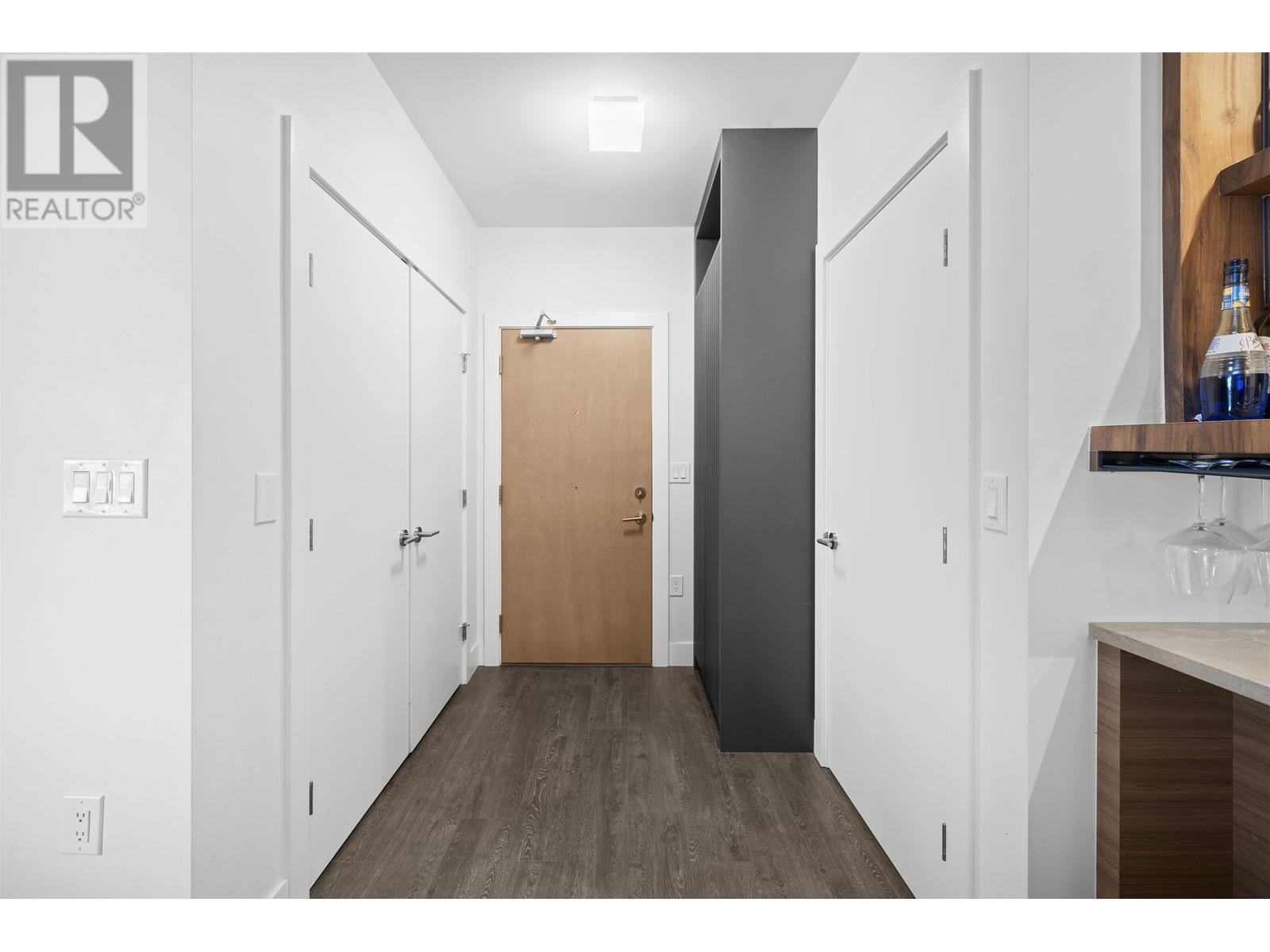 504 3438 SAWMILL CRESCENT, Vancouver real estate listing R3010564