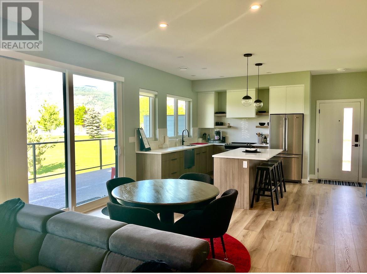  975 Mt Burnham Road, Vernon