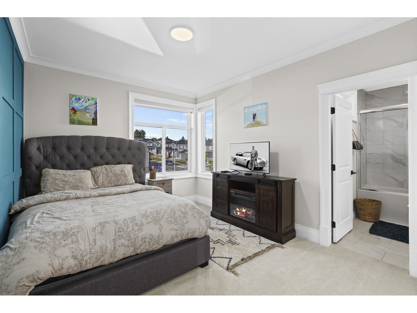 Photo 11 of 16696 18 Avenue, Surrey BC