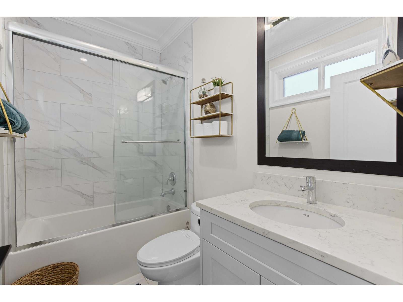 Photo 18 of 16696 18 Avenue, Surrey BC
