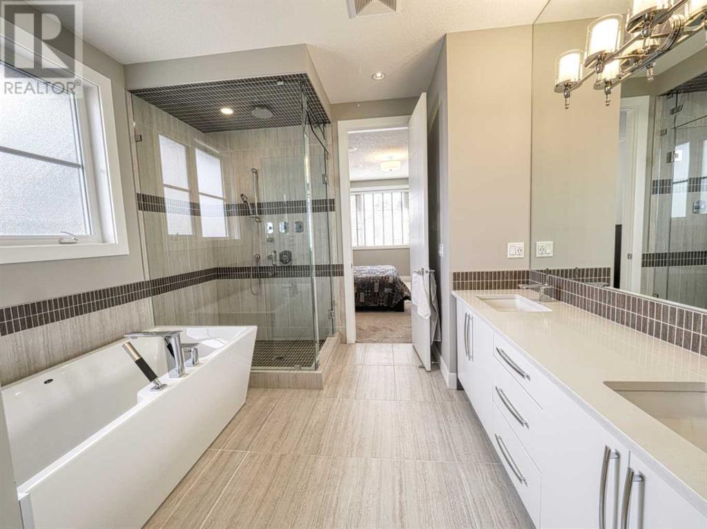 Single Family House for Sale in A  Street NW Crescent Heights Calgary 