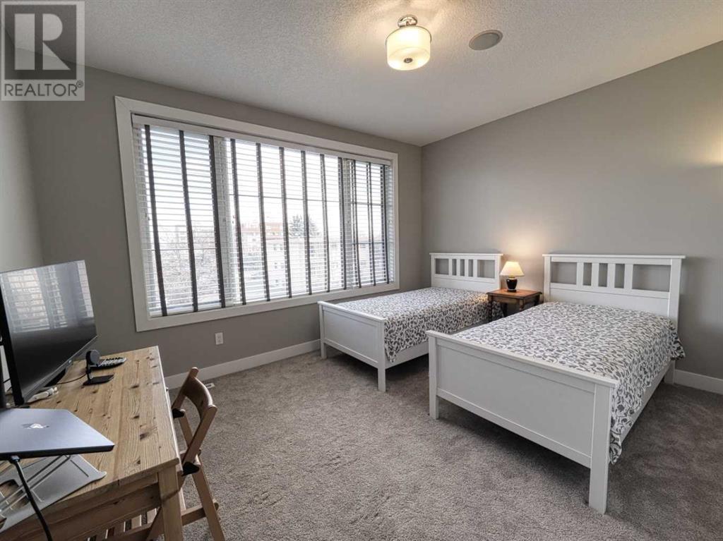 Single Family House for Sale in A  Street NW Crescent Heights Calgary 