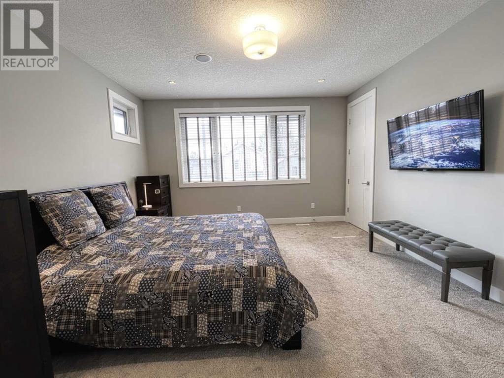 Single Family House for Sale in A  Street NW Crescent Heights Calgary 