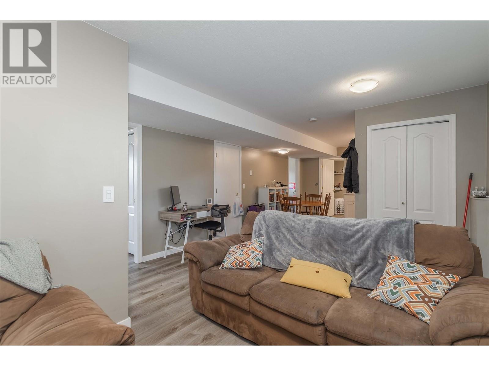  885 Walrod Street, Kelowna