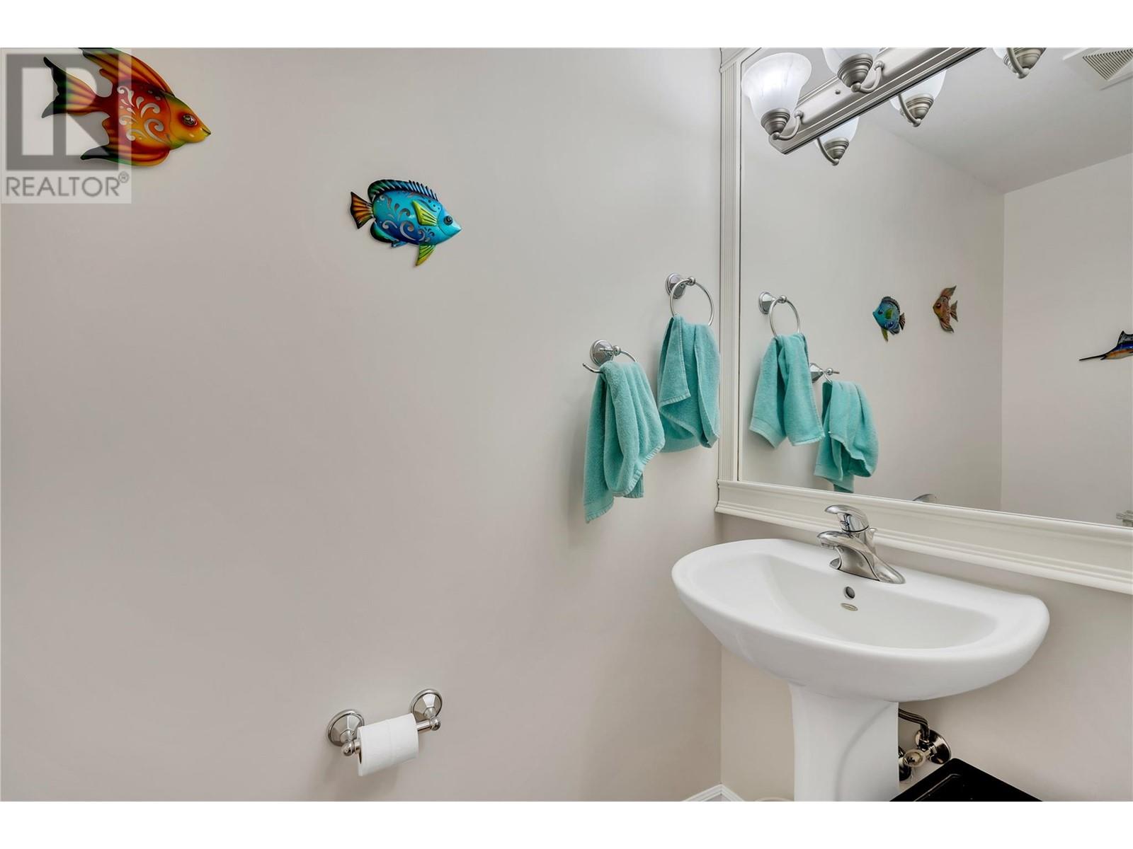 #102 1078 BURNABY AVENUE - Image 10