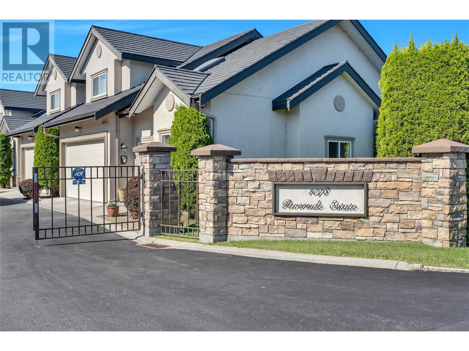 #102 1078 BURNABY AVENUE - Image 27