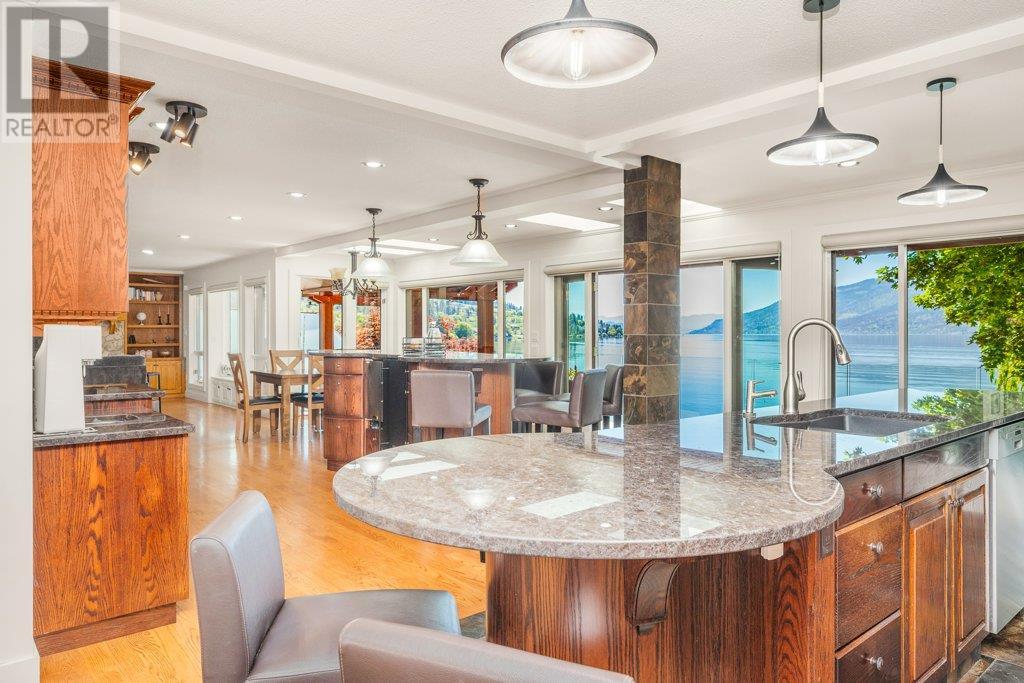 12864 Pixton Road, Lake Country