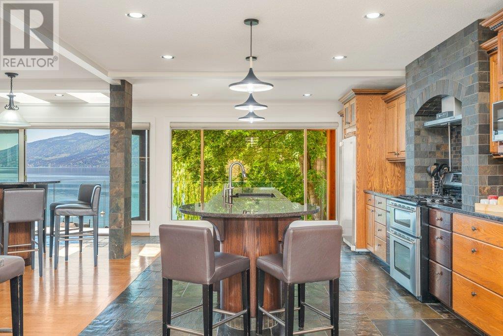 12864 Pixton Road, Lake Country