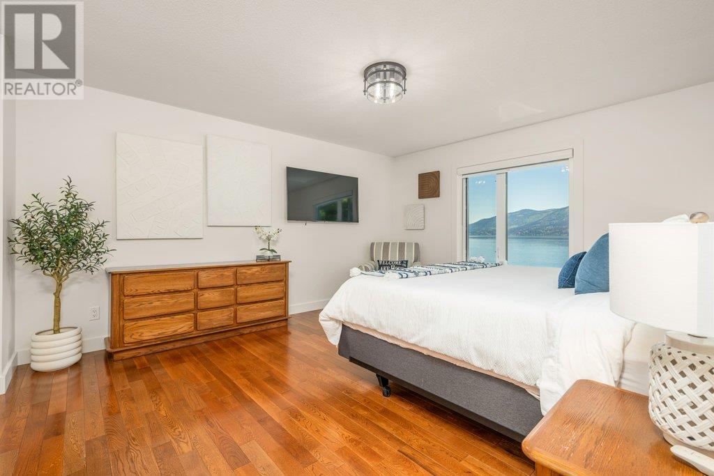 12864 Pixton Road, Lake Country