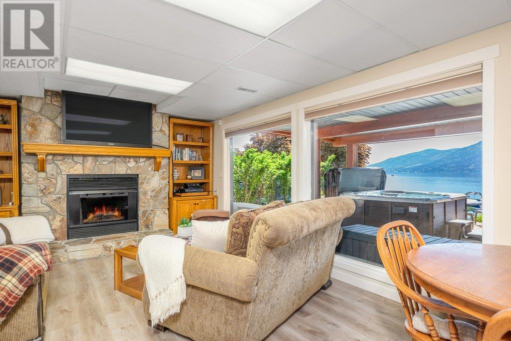 12864 Pixton Road, Lake Country