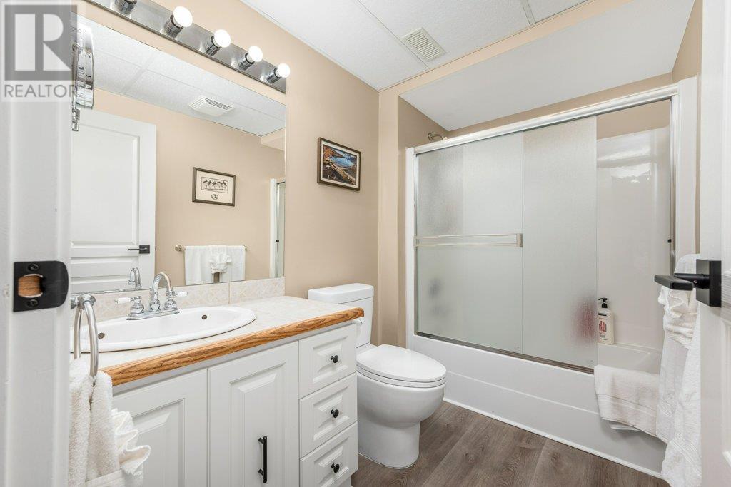 12864 Pixton Road, Lake Country