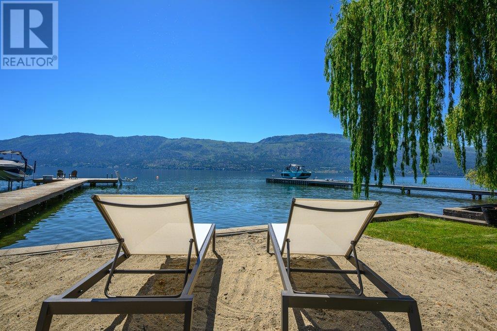 12864 Pixton Road, Lake Country