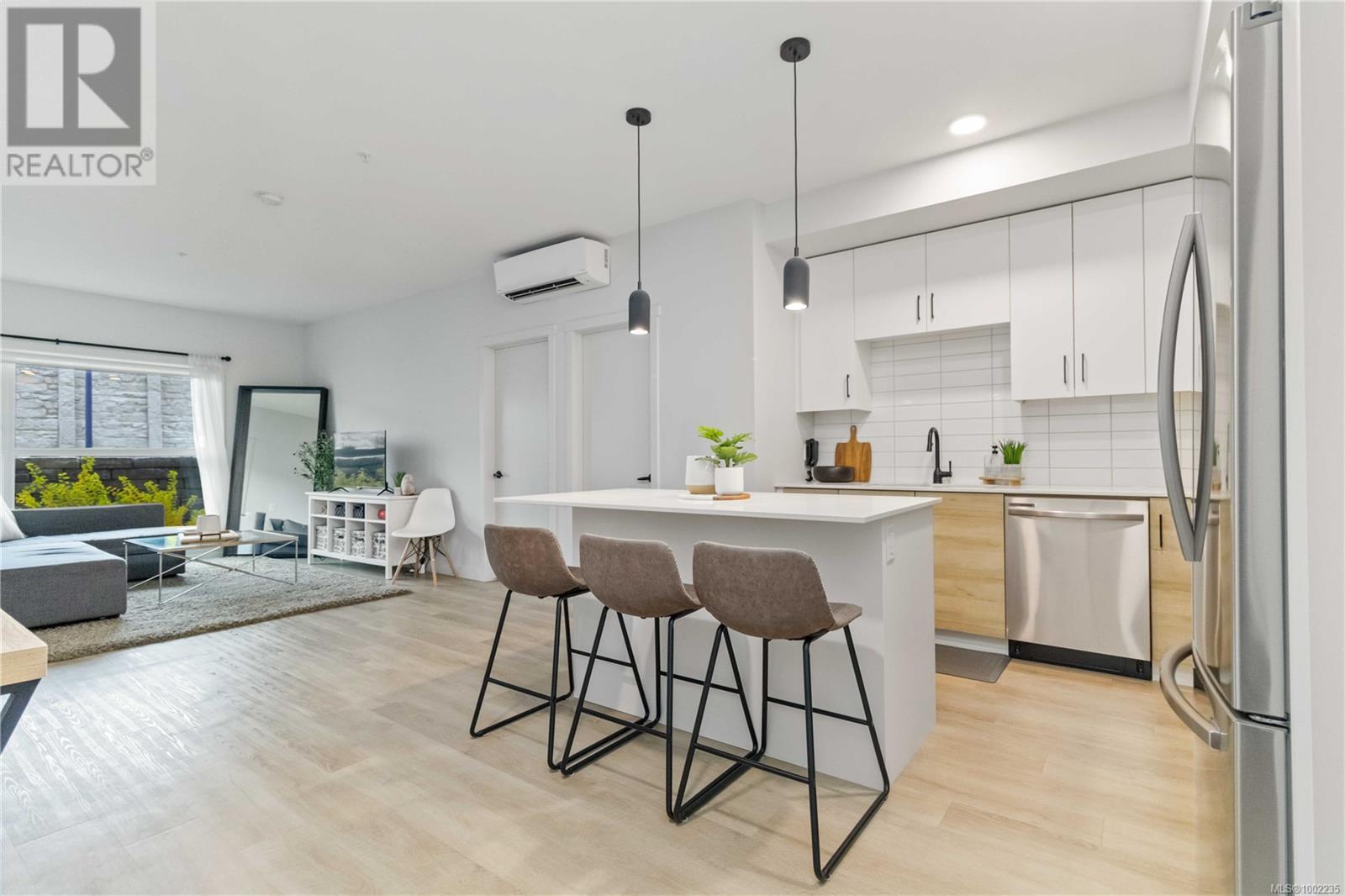 Photo 17 of 111 2465 Gateway Rd, Langford BC