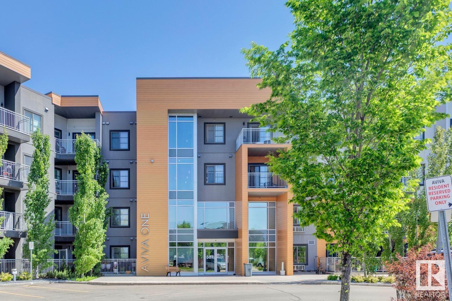 #104 507 ALBANY WY NW NW - Image 1