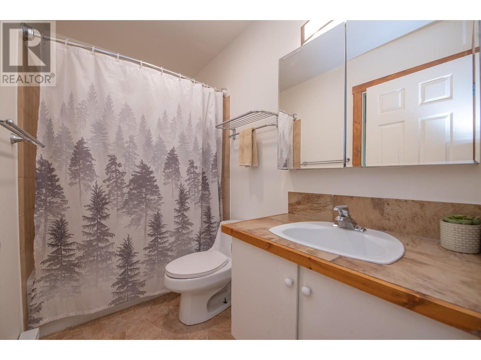 5300 25 Avenue Unit# 8, Vernon