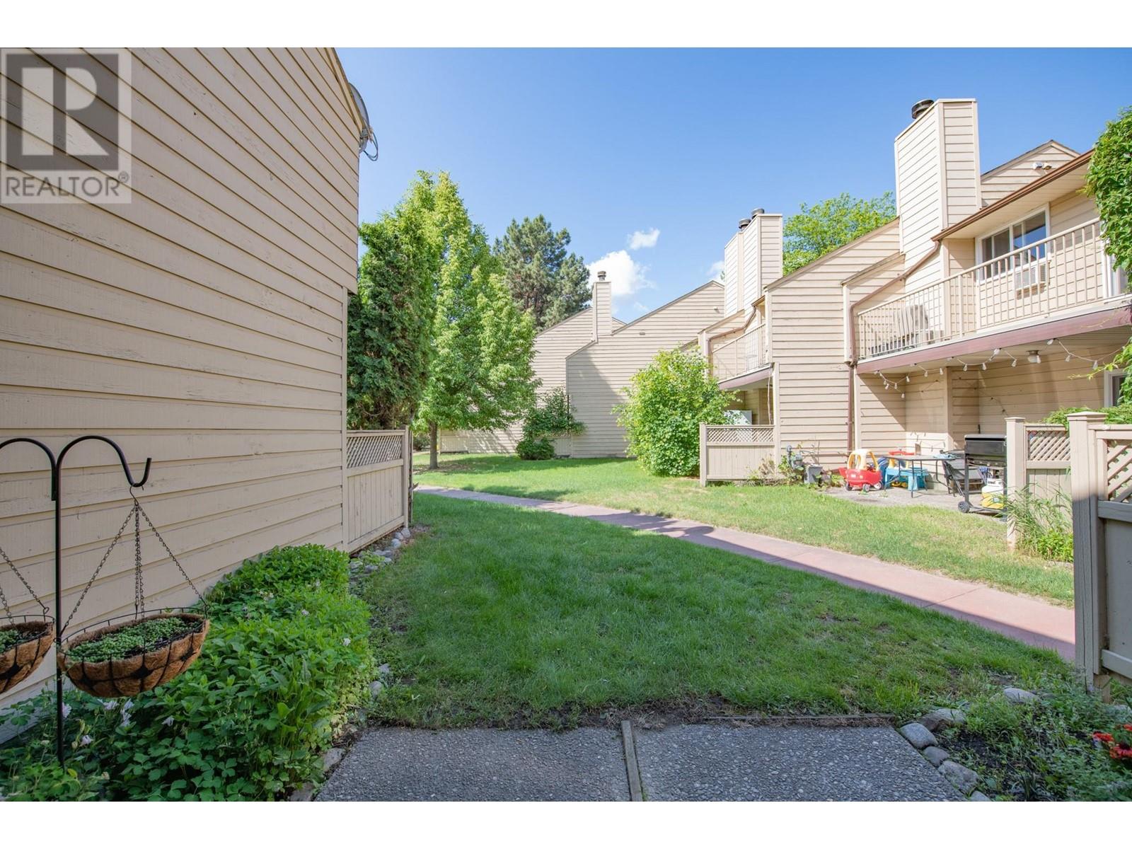 5300 25 Avenue Unit# 8, Vernon