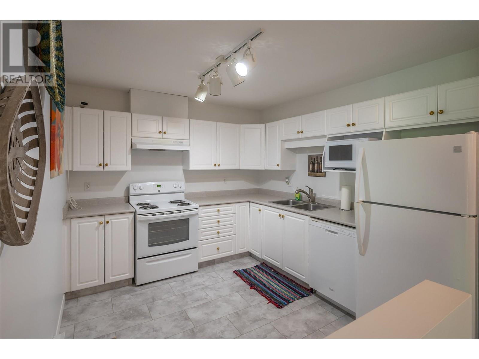 406 329 Rigsby Street, Penticton