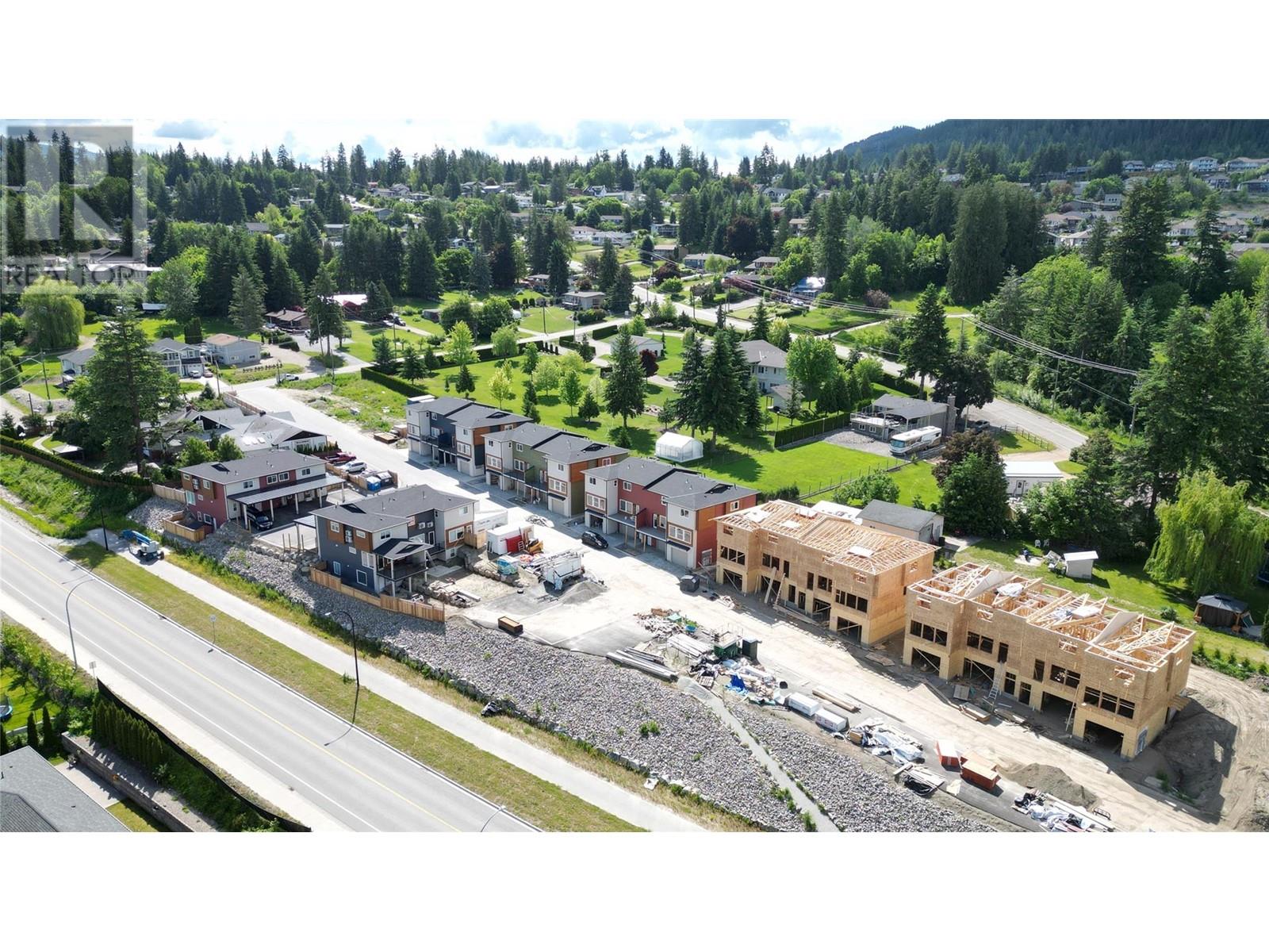 31 981 12 Street Southeast, Salmon Arm