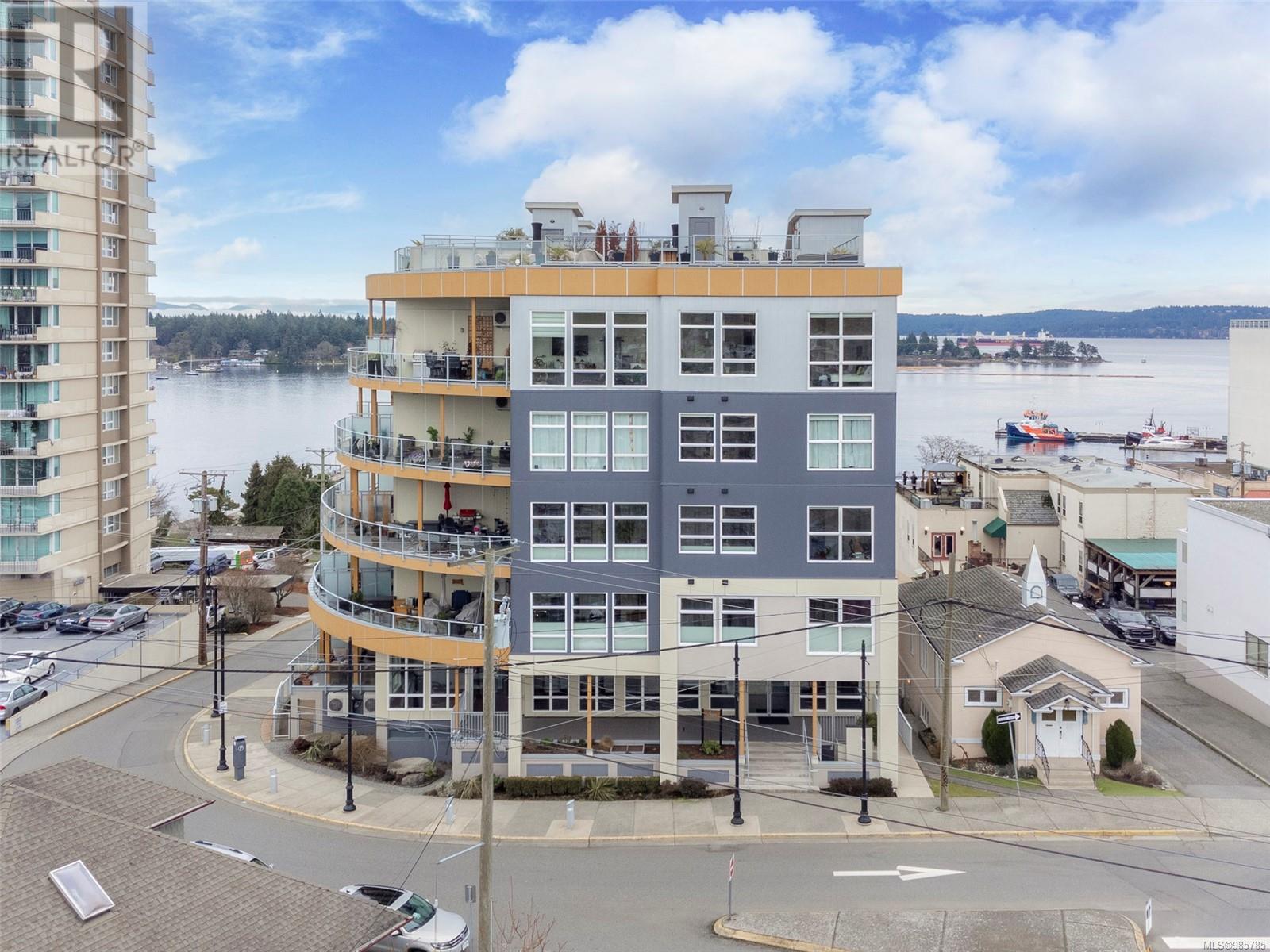 303 10 Chapel St, Nanaimo real estate listing 985785
