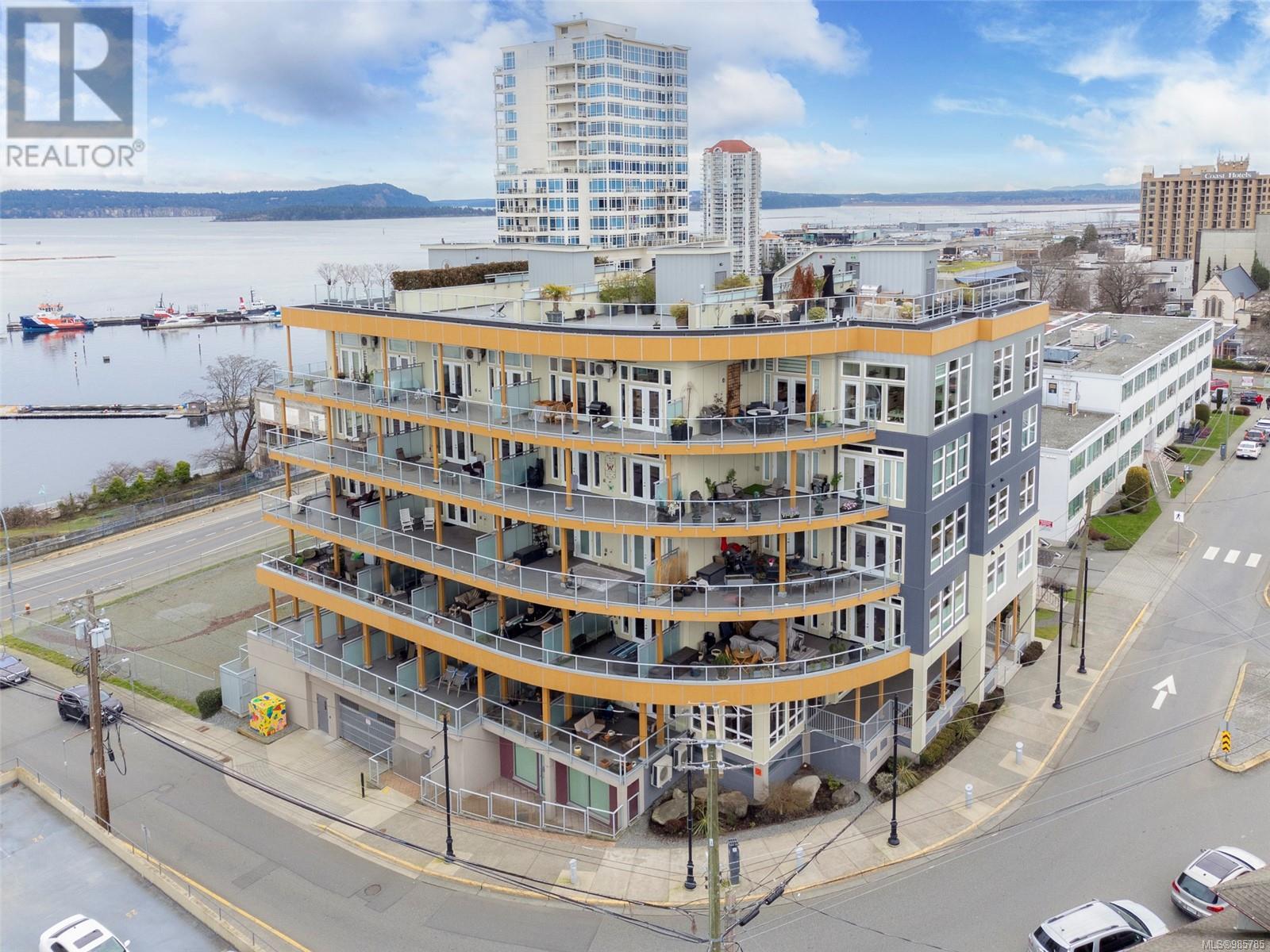 303 10 Chapel St, Nanaimo real estate listing 985785