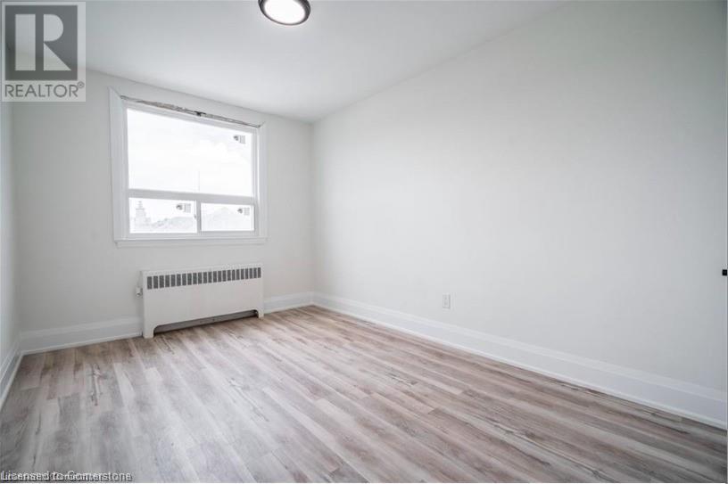 Photo 4 of 611 Concession Street Unit 5, Hamilton ON