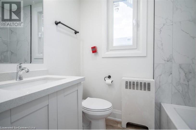 Photo 8 of 611 Concession Street Unit 5, Hamilton ON