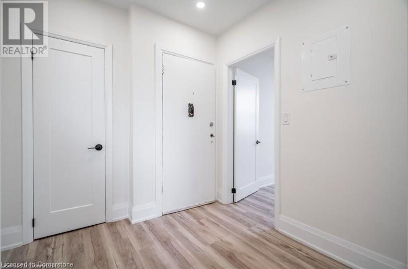 Photo 9 of 611 Concession Street Unit 5, Hamilton ON