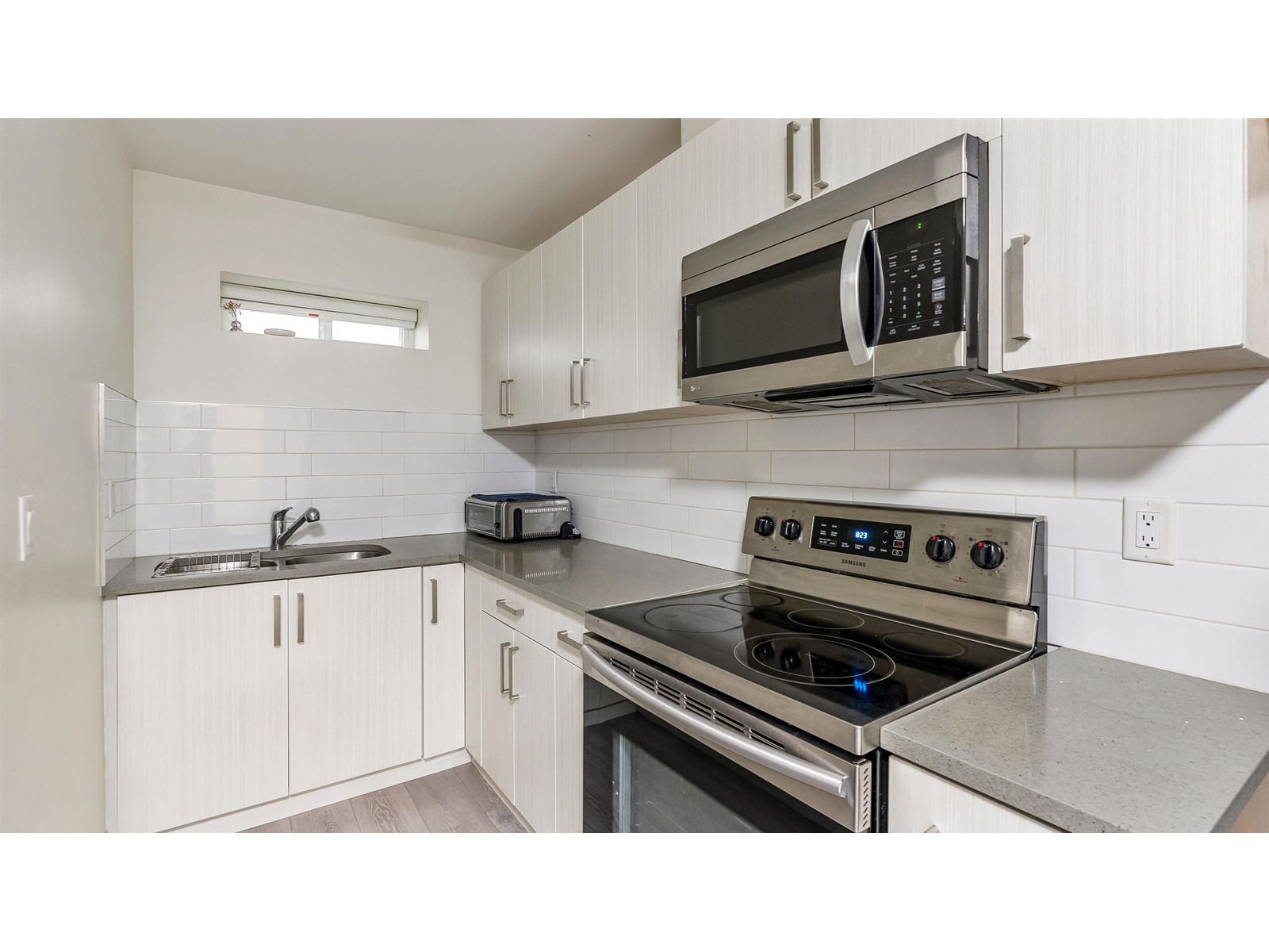 Photo 26 of 10271 165 B Street, Surrey BC