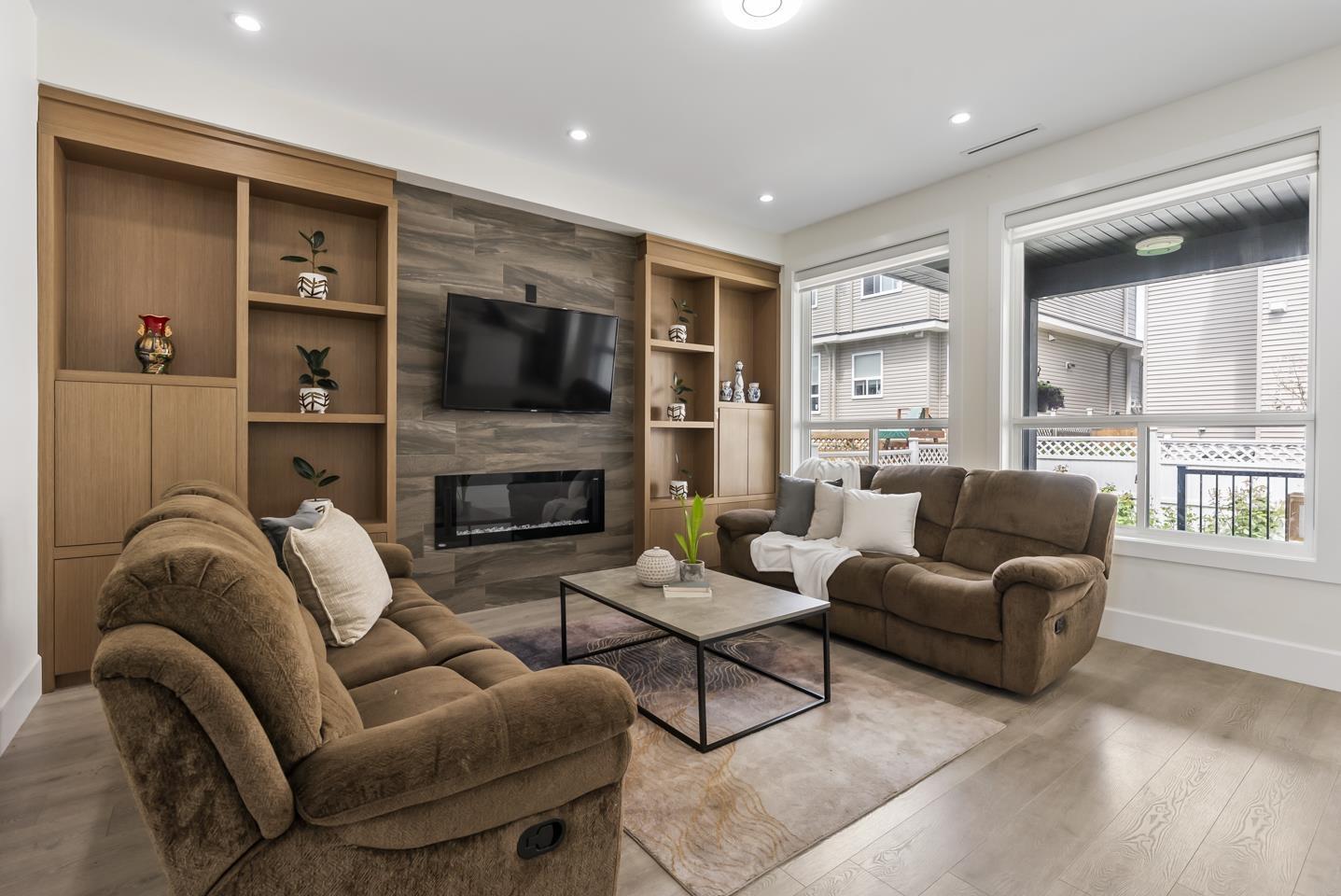 Photo 4 of 10271 165 B Street, Surrey BC