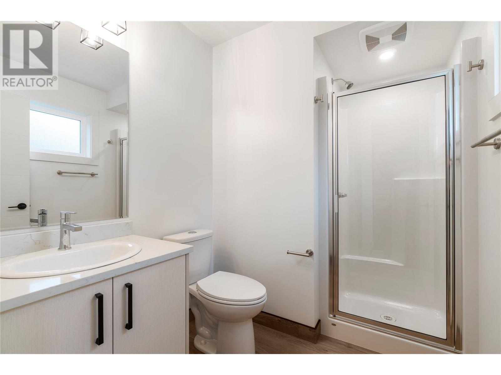 35 981 12 Street Southeast, Salmon Arm
