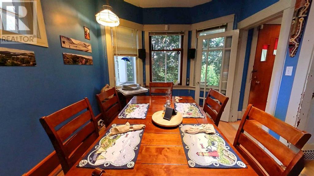 Single Family House Bungalow for Sale in  A Street SW Killarney/Glengarry Calgary 